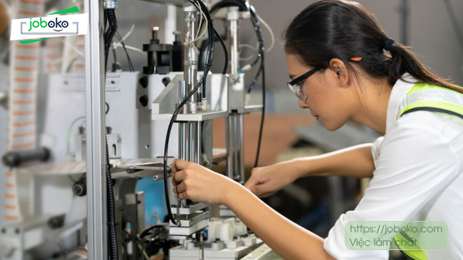 nhan vien ky thuat bao tri 2