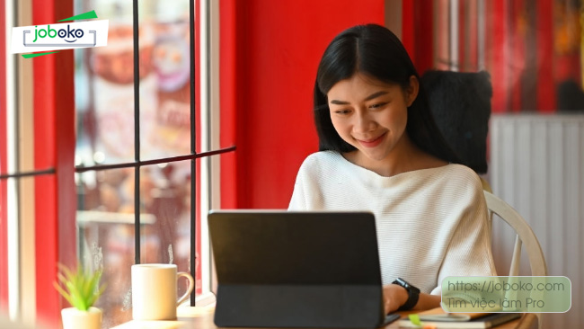 hoc gi ra lam nhan vien tu van phap luat 2