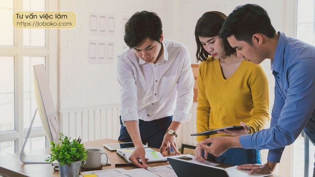 mo ta cong viec cua nhan vien kinh doanh phan mem 2