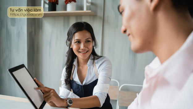 Quy trinh cham soc khach hang tai nha hang