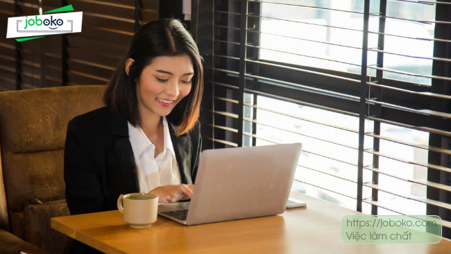 nhan vien photoshop co de xin viec khong 2